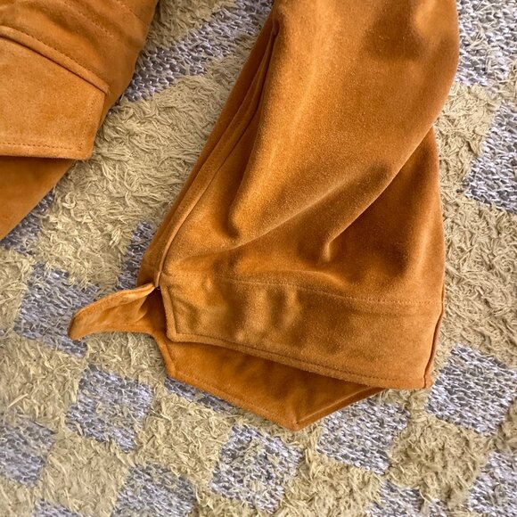 Caramel Oversized Suede Jacket w/adjustable fit and pockets - Picture 11 of 16